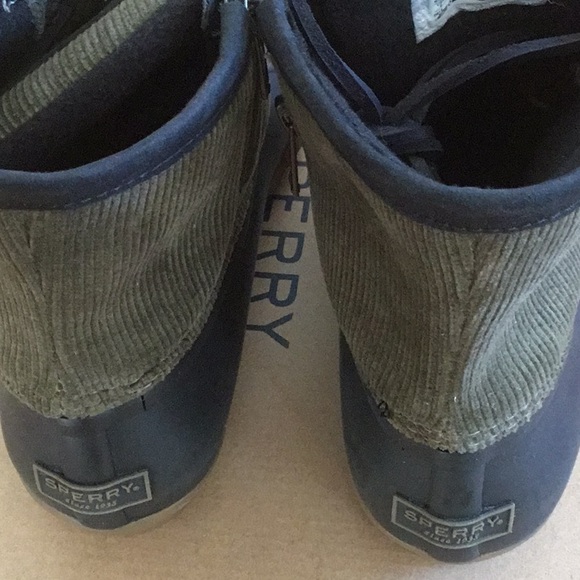 Sperry Women's Saltwater Tassel Corduroy Booties - Picture 11 of 13